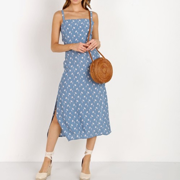Faithfull the Brand Dresses & Skirts - NWT Faithfull the Brand Katergo Midi Blue Floral